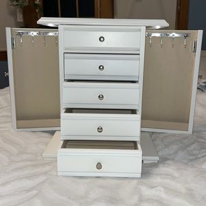 White multi drawer jewelry box